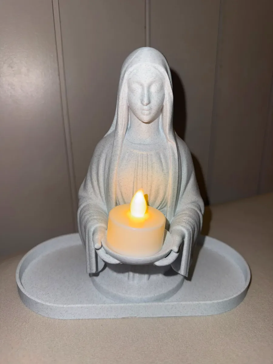 Virgem Maria Marmore — foto 1 de 2